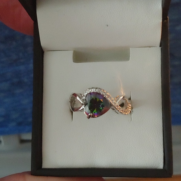 Jewelry - Heart shaped Mystic Topaz - size 7
